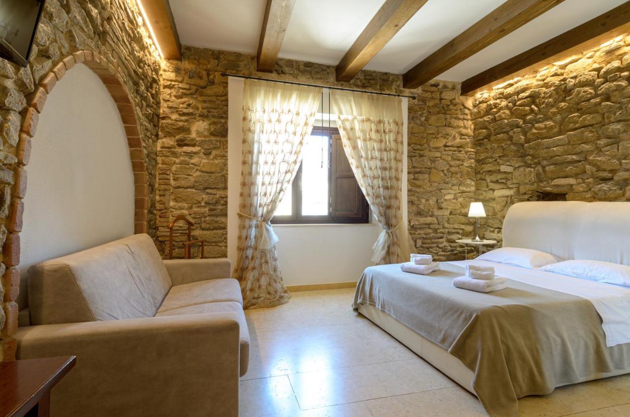 B&B Le Stanze Di Ludovica Termoli Exterior foto