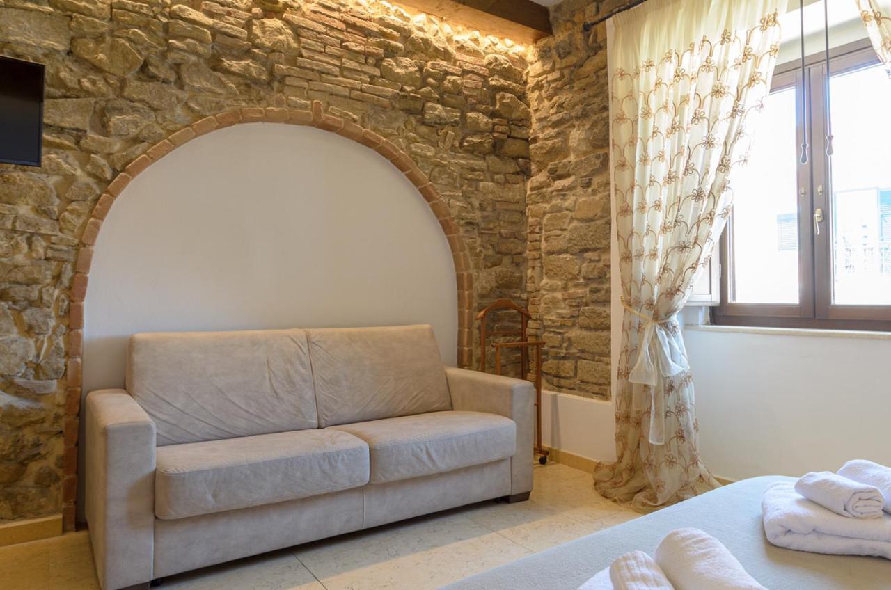 B&B Le Stanze Di Ludovica Termoli Exterior foto