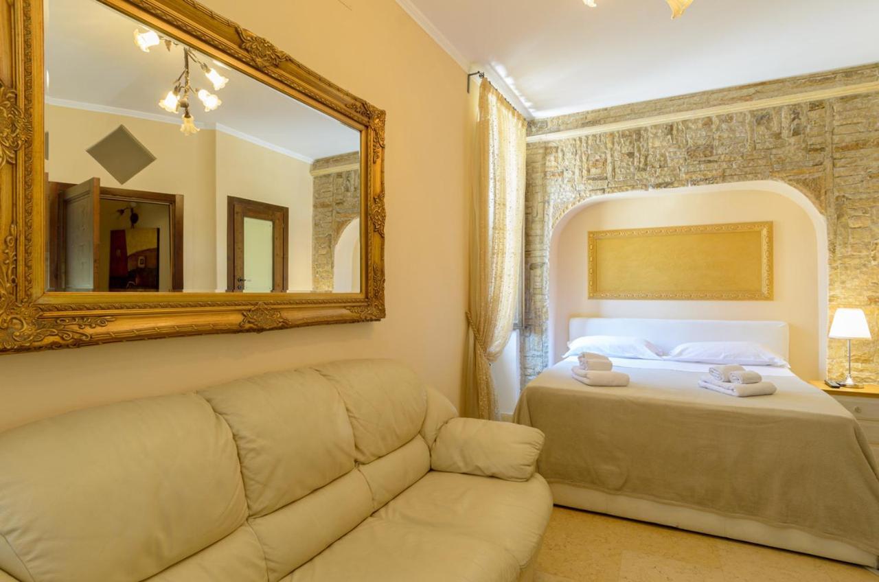 B&B Le Stanze Di Ludovica Termoli Exterior foto