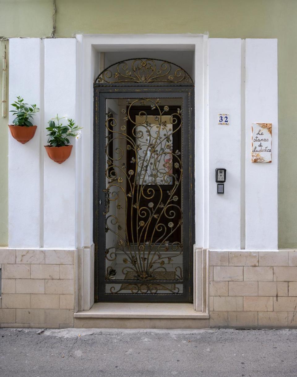 B&B Le Stanze Di Ludovica Termoli Exterior foto
