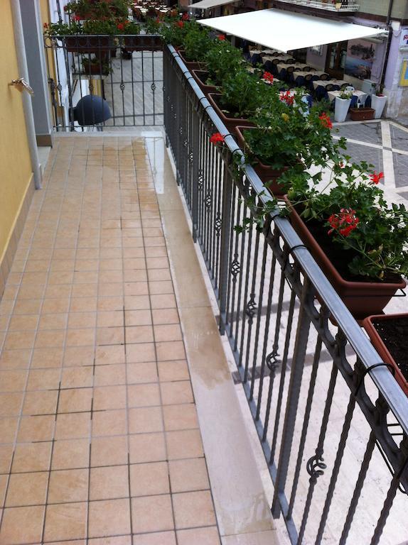 B&B Le Stanze Di Ludovica Termoli Exterior foto